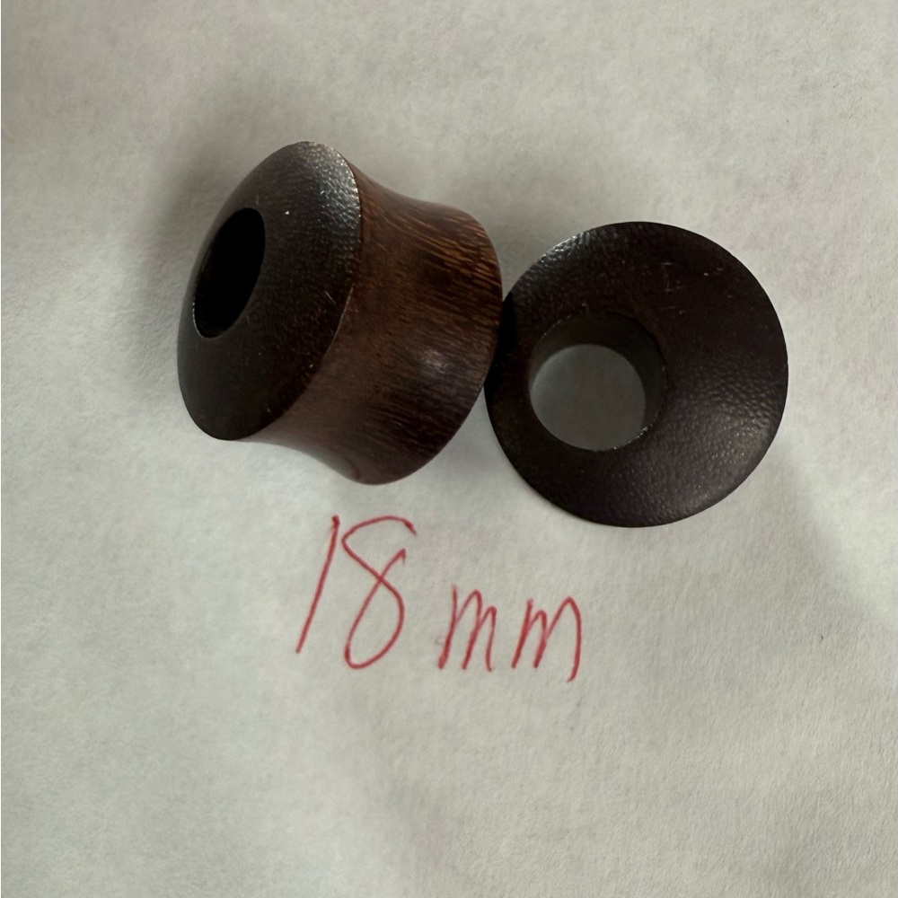 Wooden Ear Plugs 16mm, 18mm and 20mm